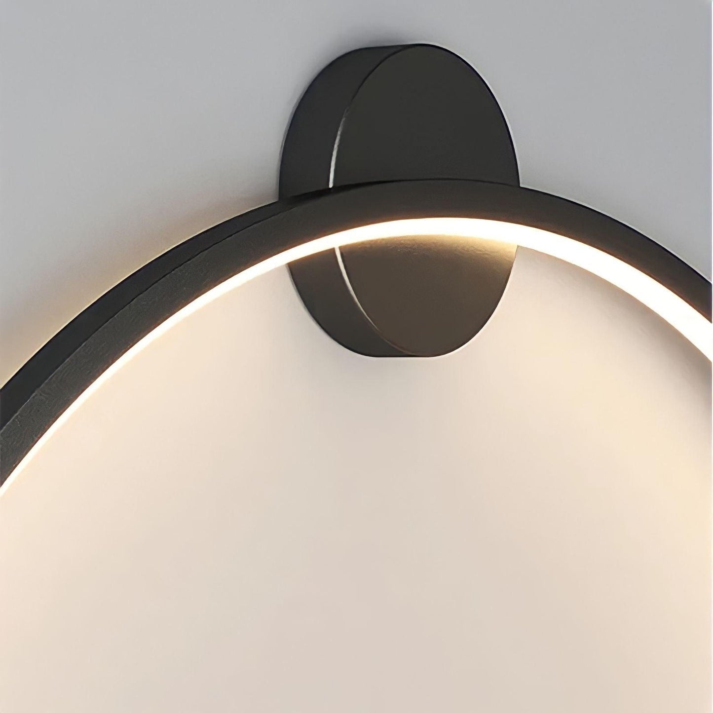 Circle Classic Adjustable Wall Light Sconce for Relaxing Atmosphere in Black or Gold 4