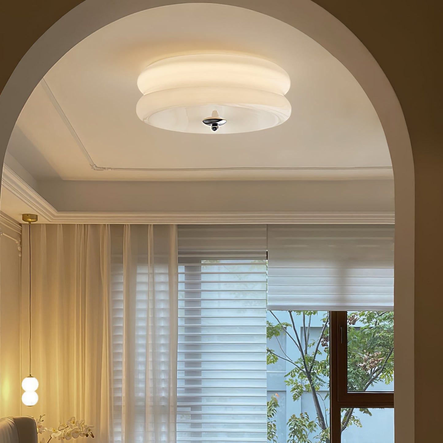 Flush Mount Ceiling Light - Art Deco Vintage Design for Indoor Spaces 2