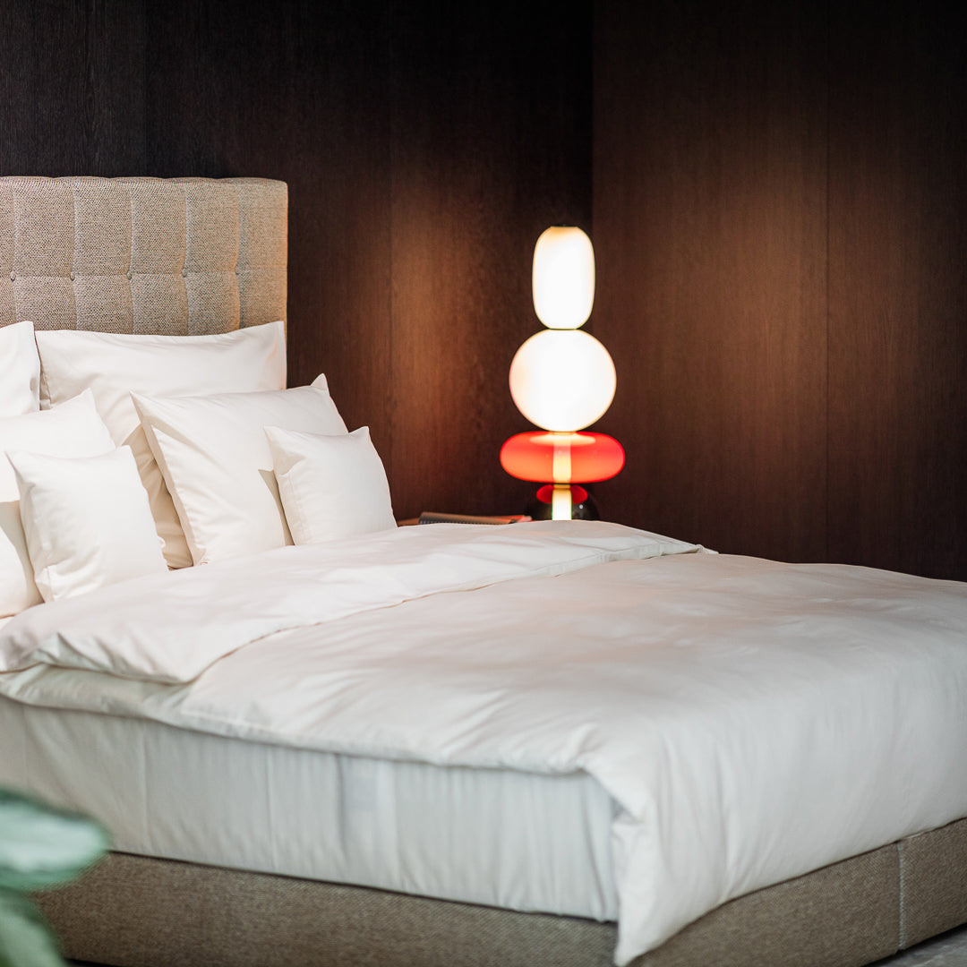 Modern Floor Lamp with Remote Control Dimming for Living Room Decor 3