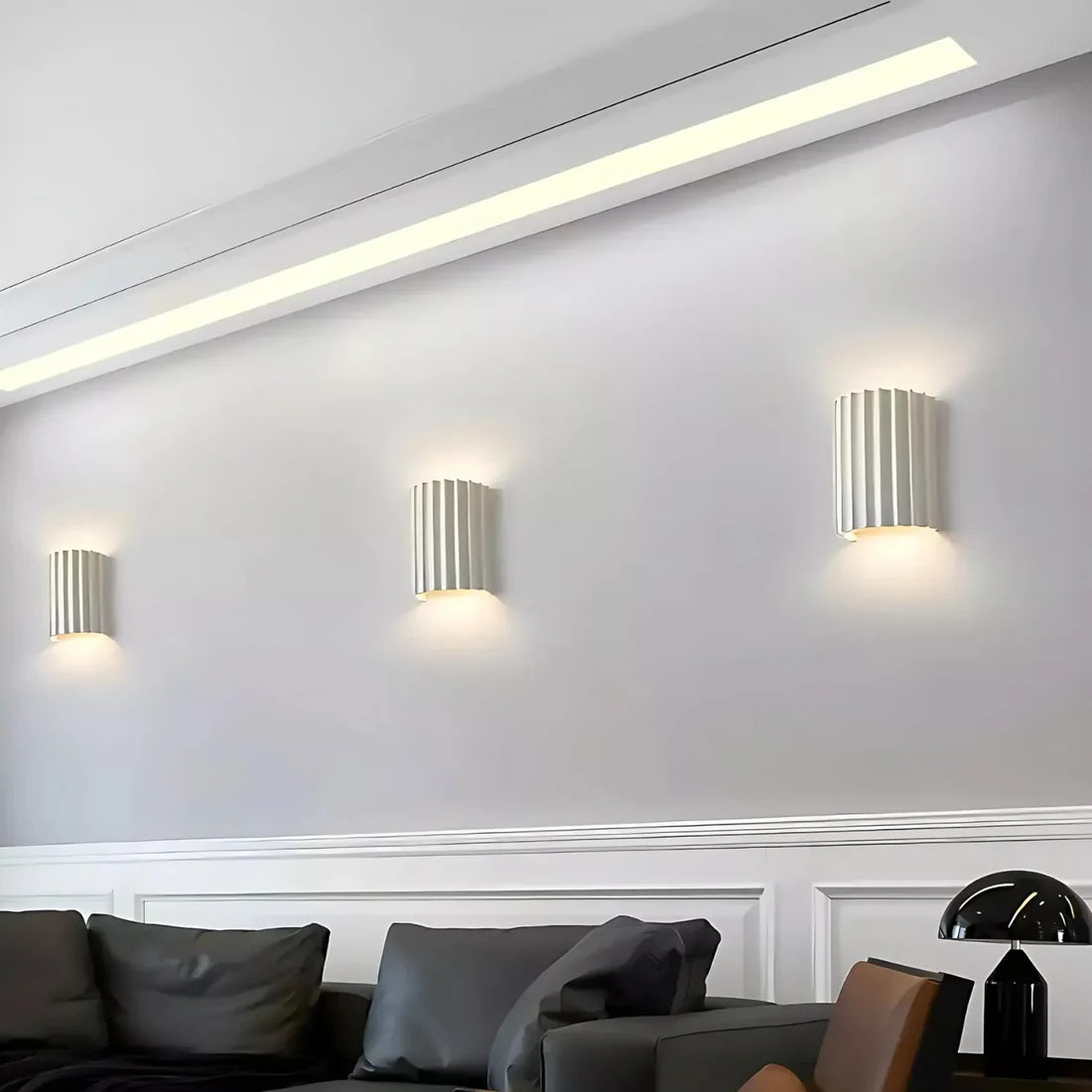 Modern Artistic Resin Wall Light with LED for Versatile Home Spaces
