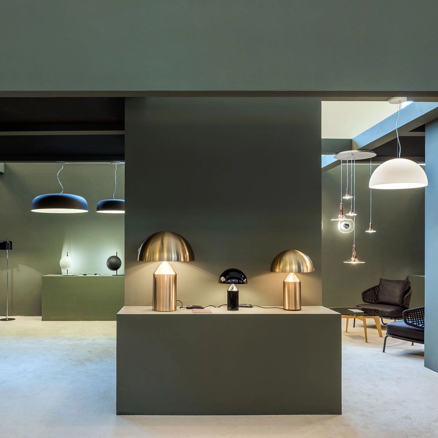 Atollo Metal Table Lamp