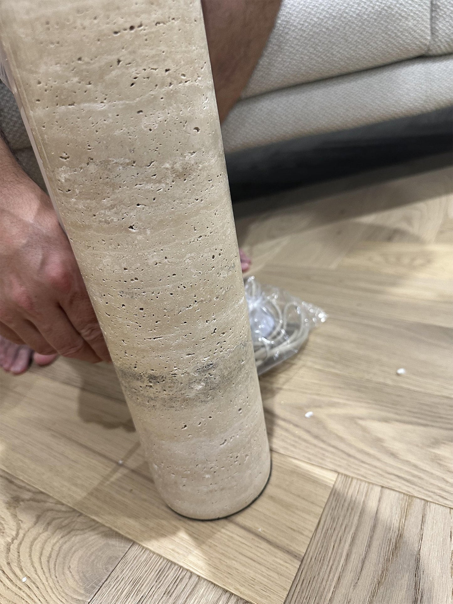 Modern Black Arc Floor Lamp with Curved Design and Marble Base for Indoor Use 8