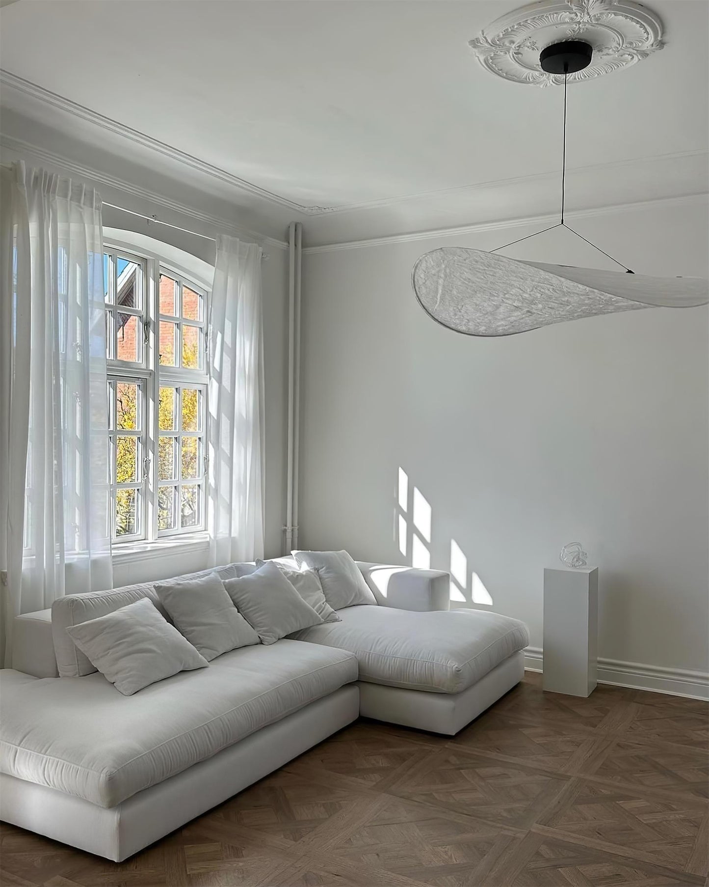 Modern Black Pendant Light with Integrated LED for Kitchen and Indoor Spaces 7