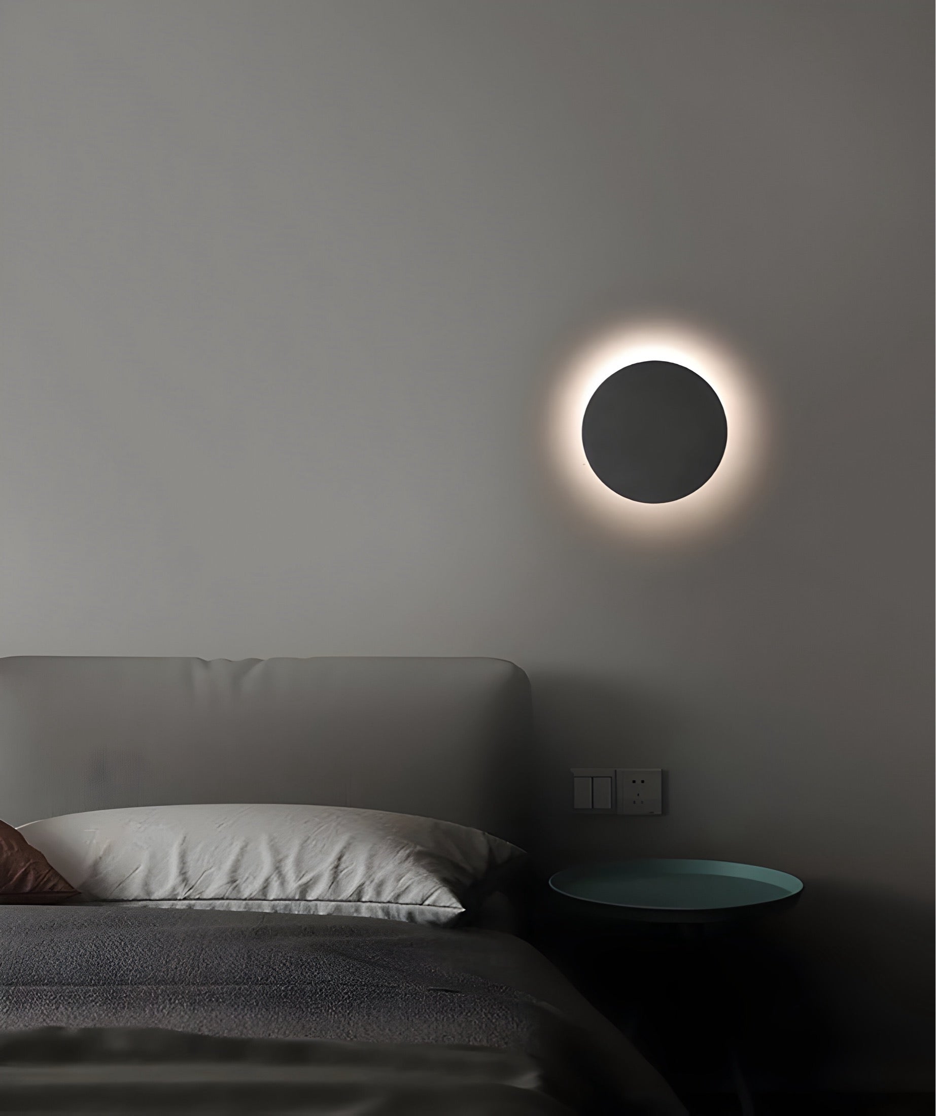 Modern Eclipse Wall Light - Stylish Sconce Light for Indoor Spaces 4