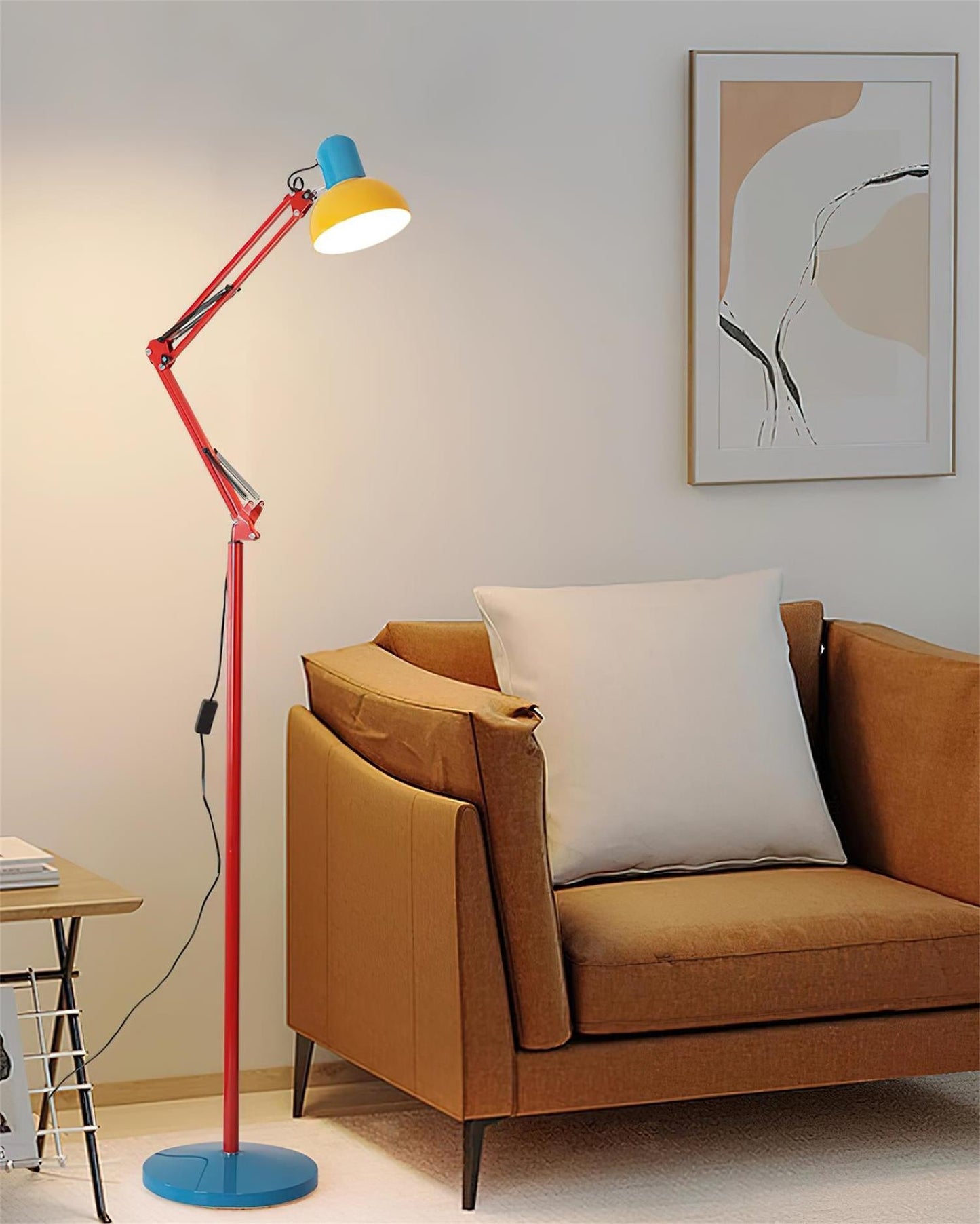 Modern Floor Lamp with Adjustable Arm for Living Room Lighting