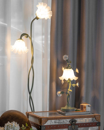 Modern Floor Lamp with Calla Flower Design and Green Matte Finish for Living Room 7