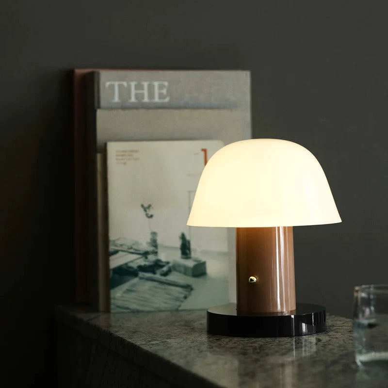 Modern Stylish Table Lamp with USB Port for Cozy Ambiance in Bedroom or Living Room 6
